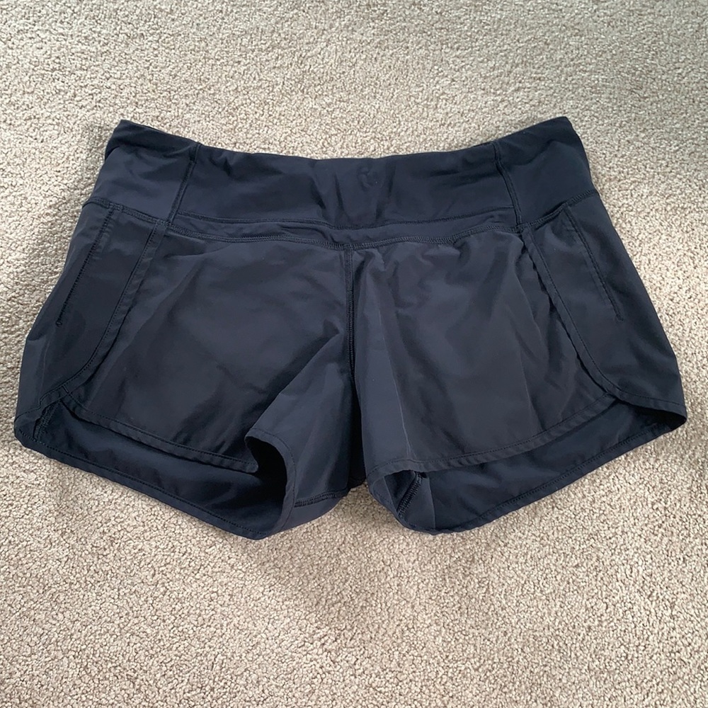 4” LuluLemon Mid-Rise Speed Up Short
